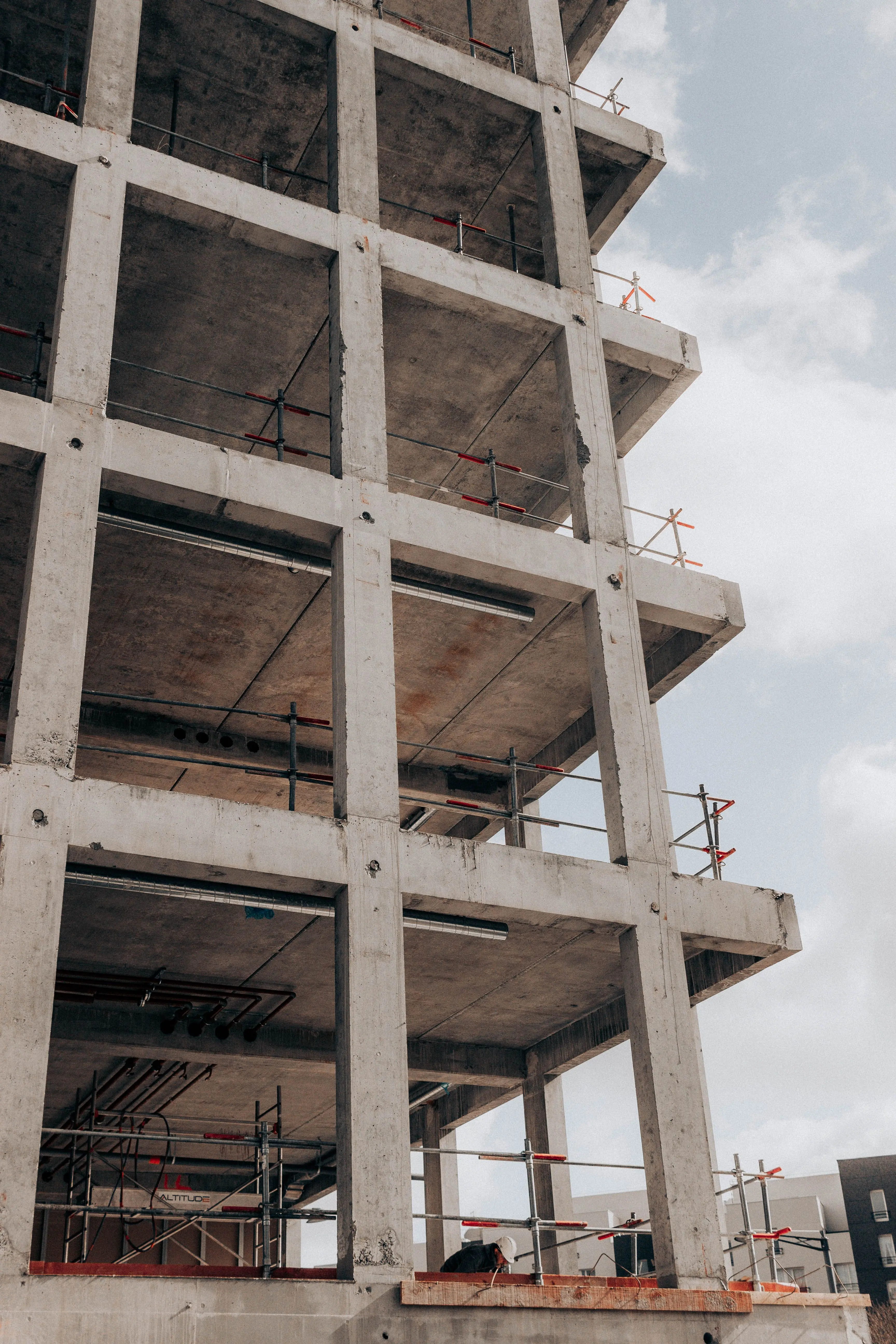 Geçici geliştirme görseli — betonarme karkas yapı